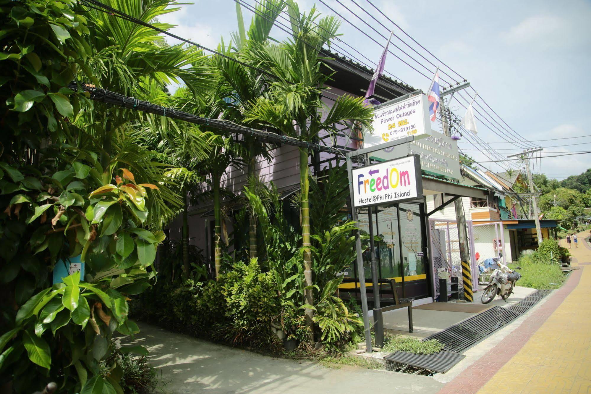 Oyo 585 Freedom Hostel @ Phi Phi Экстерьер фото