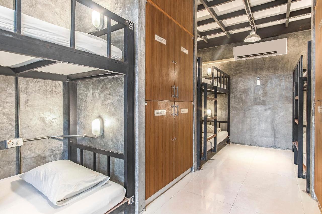 Oyo 585 Freedom Hostel @ Phi Phi Экстерьер фото