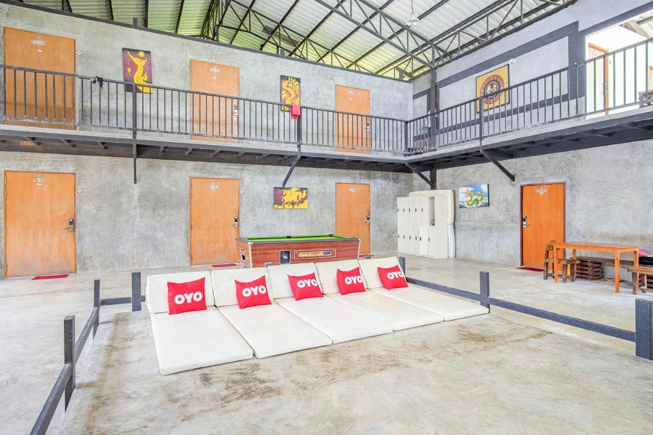 Oyo 585 Freedom Hostel @ Phi Phi Экстерьер фото